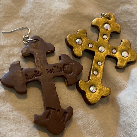 Earrings - Picture 2 of 2